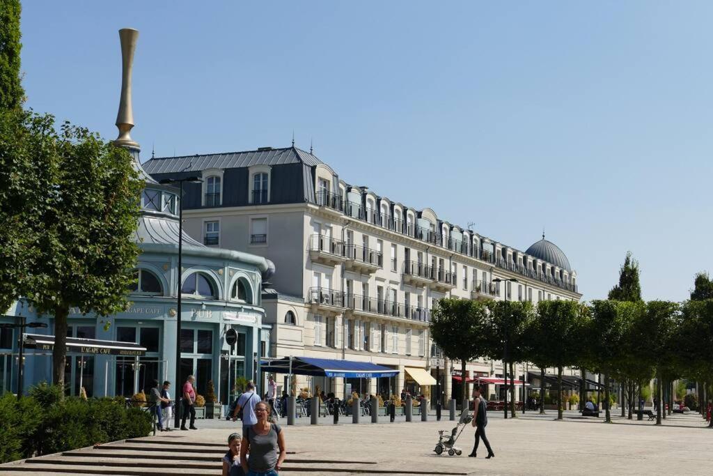 Disneyland Paris, Appartement 70M², Parking Prive Serris Eksteriør billede