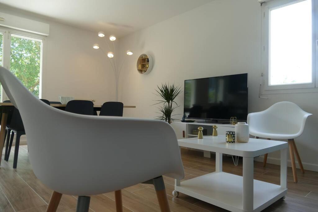 Disneyland Paris, Appartement 70M², Parking Prive Serris Eksteriør billede